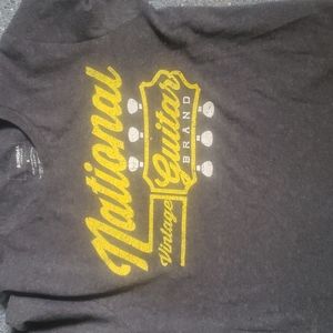 Sonoma music t-shirt. (National vintage guitars brand)